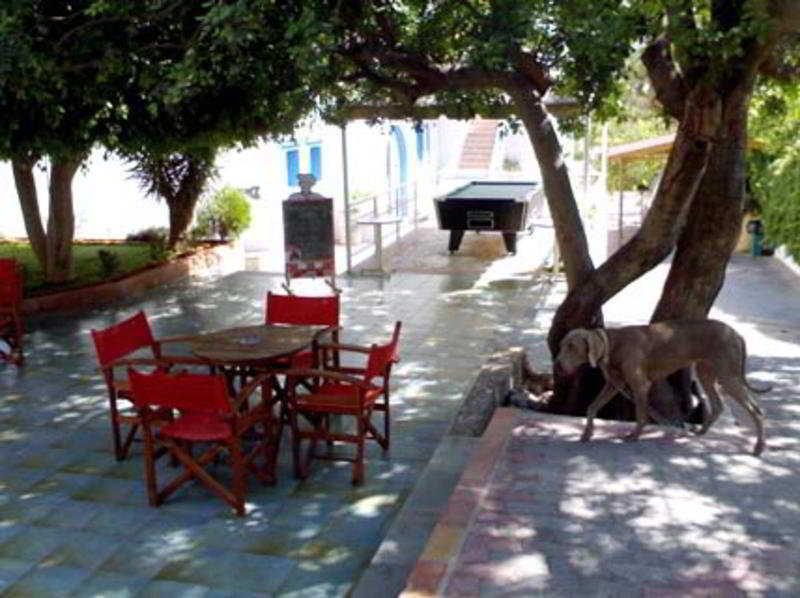 Amazones Villas Apartments Chersonissos Buitenkant foto